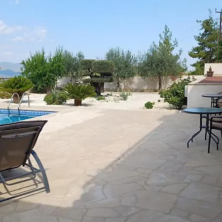 Tranquility In The Mountains Pera Pedi